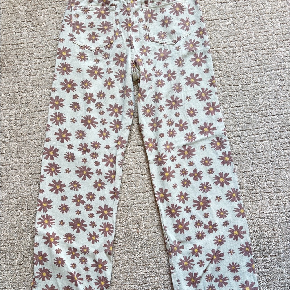 Floral Straight Leg Jeans - Picture 4 of 5